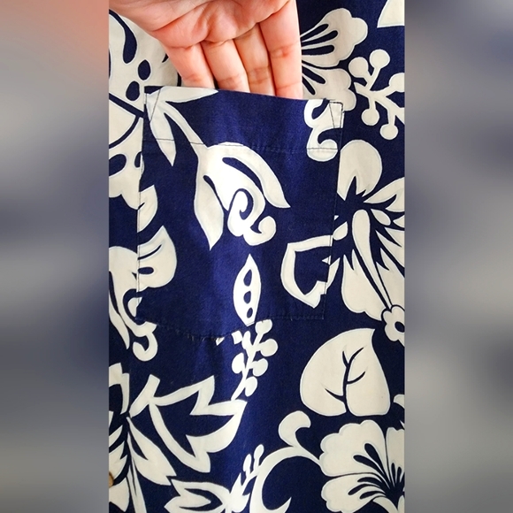 TOES ON THE NOSE Men Collared Shirt Size S Blue Hawaii Button Pocket Cotton - Picture 3 of 7